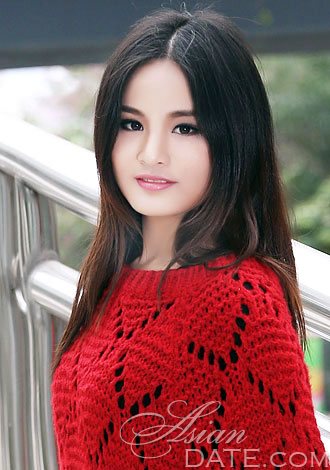 Gorgeous profiles pictures: caring Thai member Jinfang from Guangxi