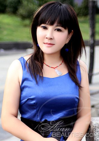 Thousands of beauties: pretty Asian girl Dingzhuang