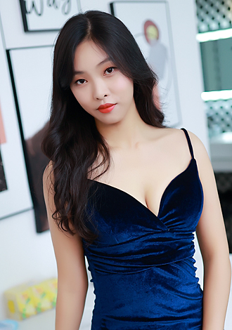 Gorgeous member profiles: Lu from Shanghai, Asian member